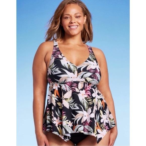 NWT Kona Sol plunge neck tankini with handkerchief cut - Picture 1 of 2